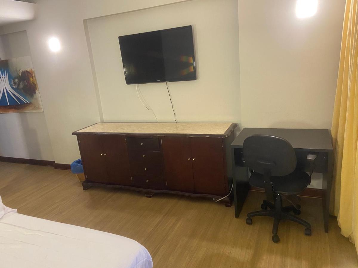Apart Hotel No Coracao De Brasilia Kubitschek Plaza Exterior photo